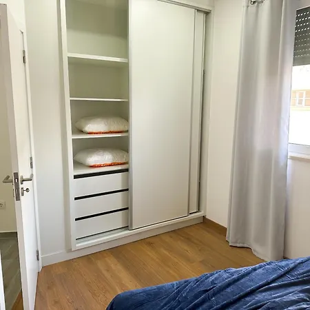 Largo Das Calcadas Apartment *